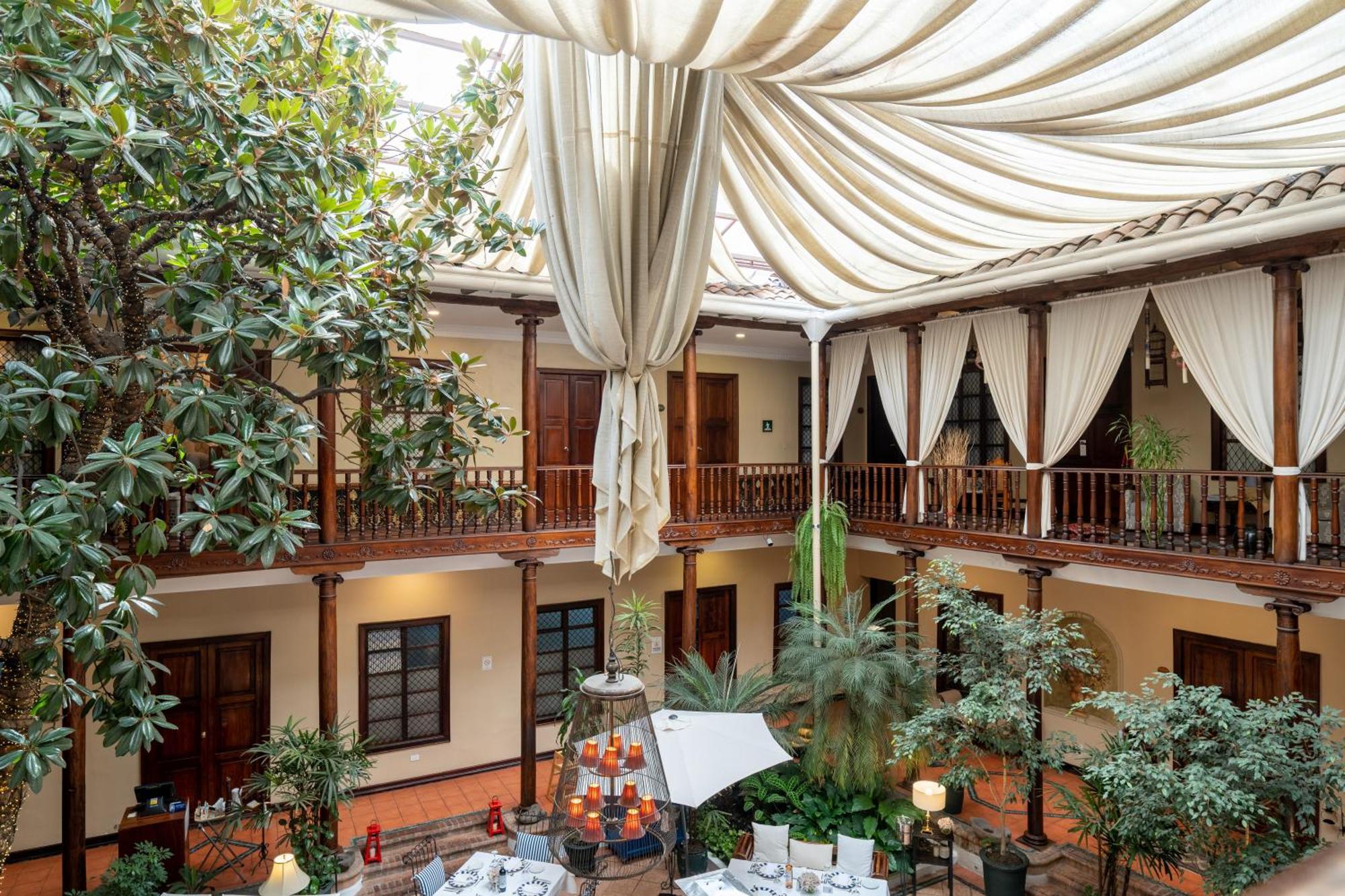Hotel Boutique Santa Lucia Cuenca Exteriör bild